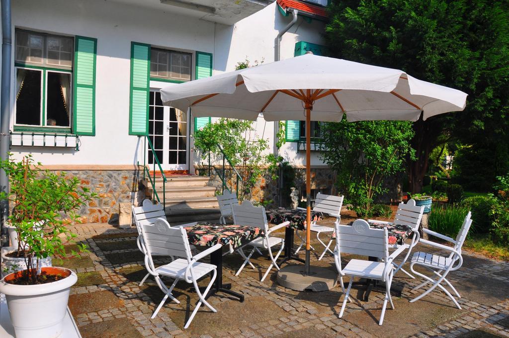 Hotel Garden Boleslawiec  Ngoại thất bức ảnh