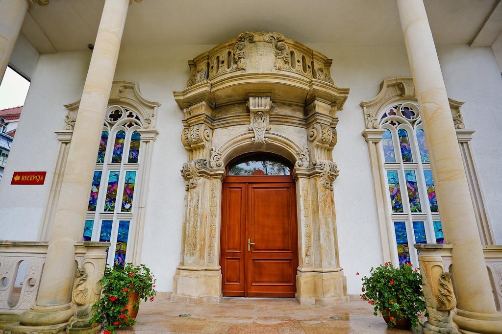 Hotel Garden Boleslawiec  Ngoại thất bức ảnh