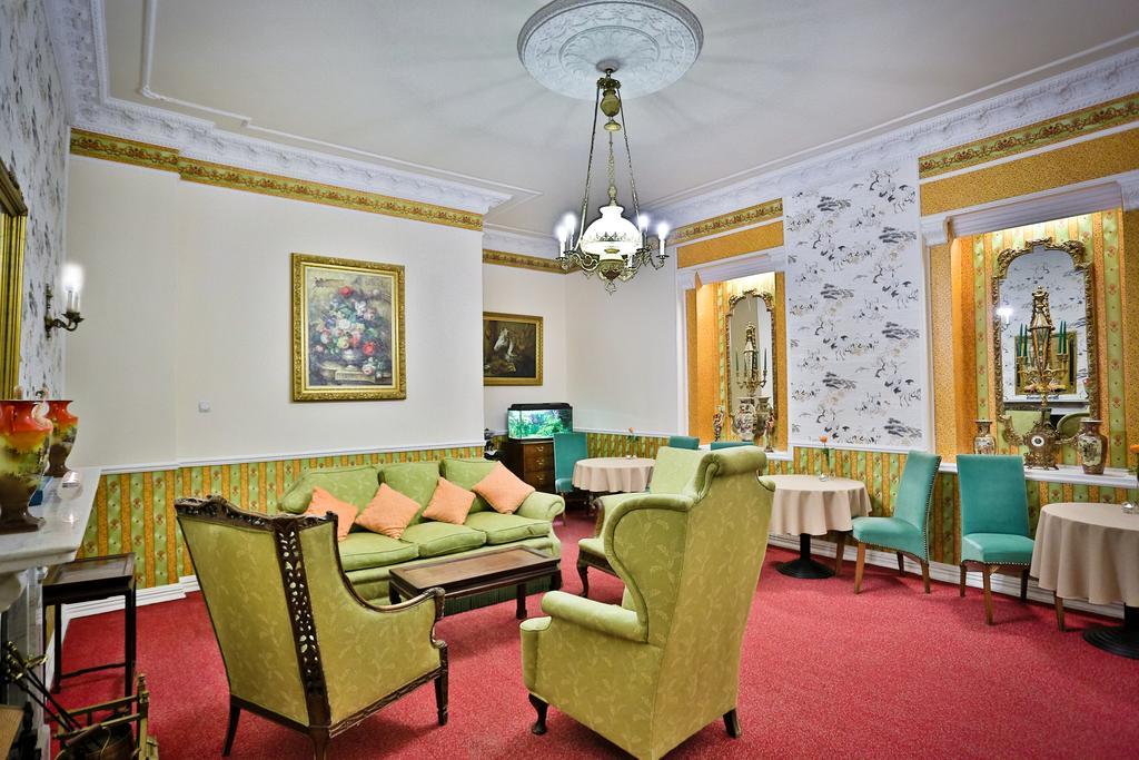 Hotel Garden Boleslawiec  Ngoại thất bức ảnh