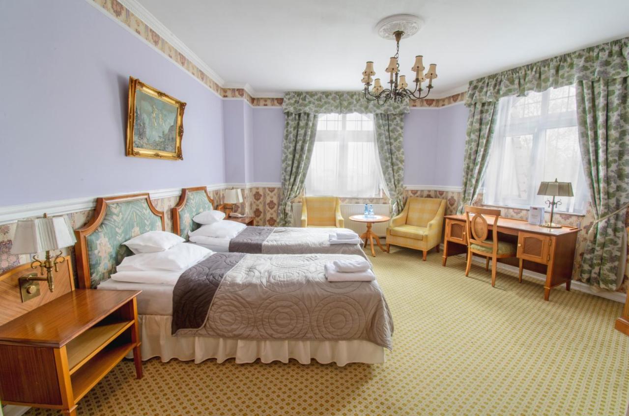 Hotel Garden Boleslawiec  Ngoại thất bức ảnh