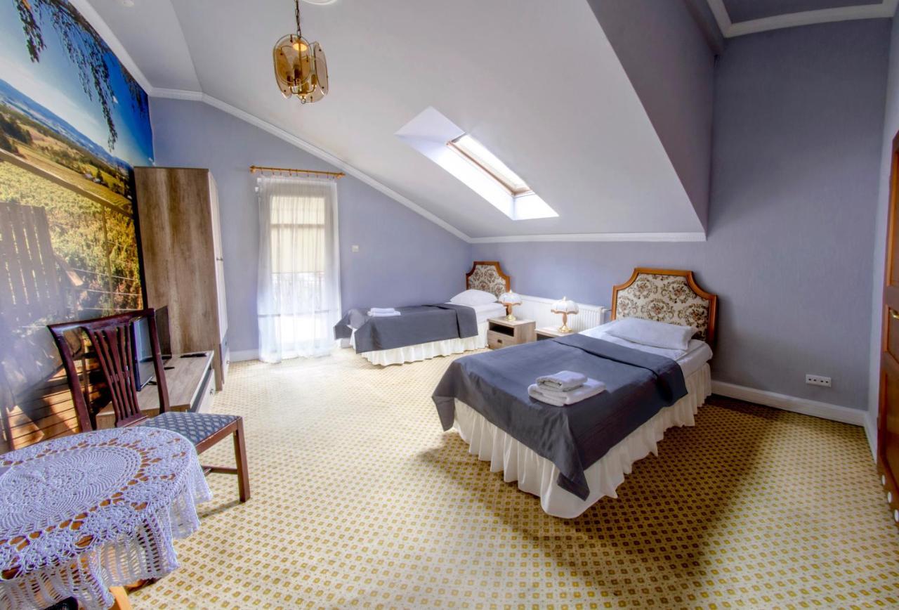 Hotel Garden Boleslawiec  Ngoại thất bức ảnh